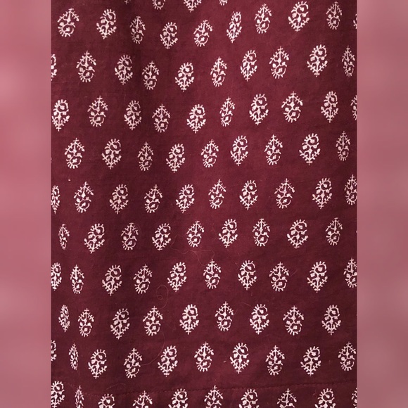 GAP Maroon & White Sleeveless Top Sz S MINT - Picture 5 of 7